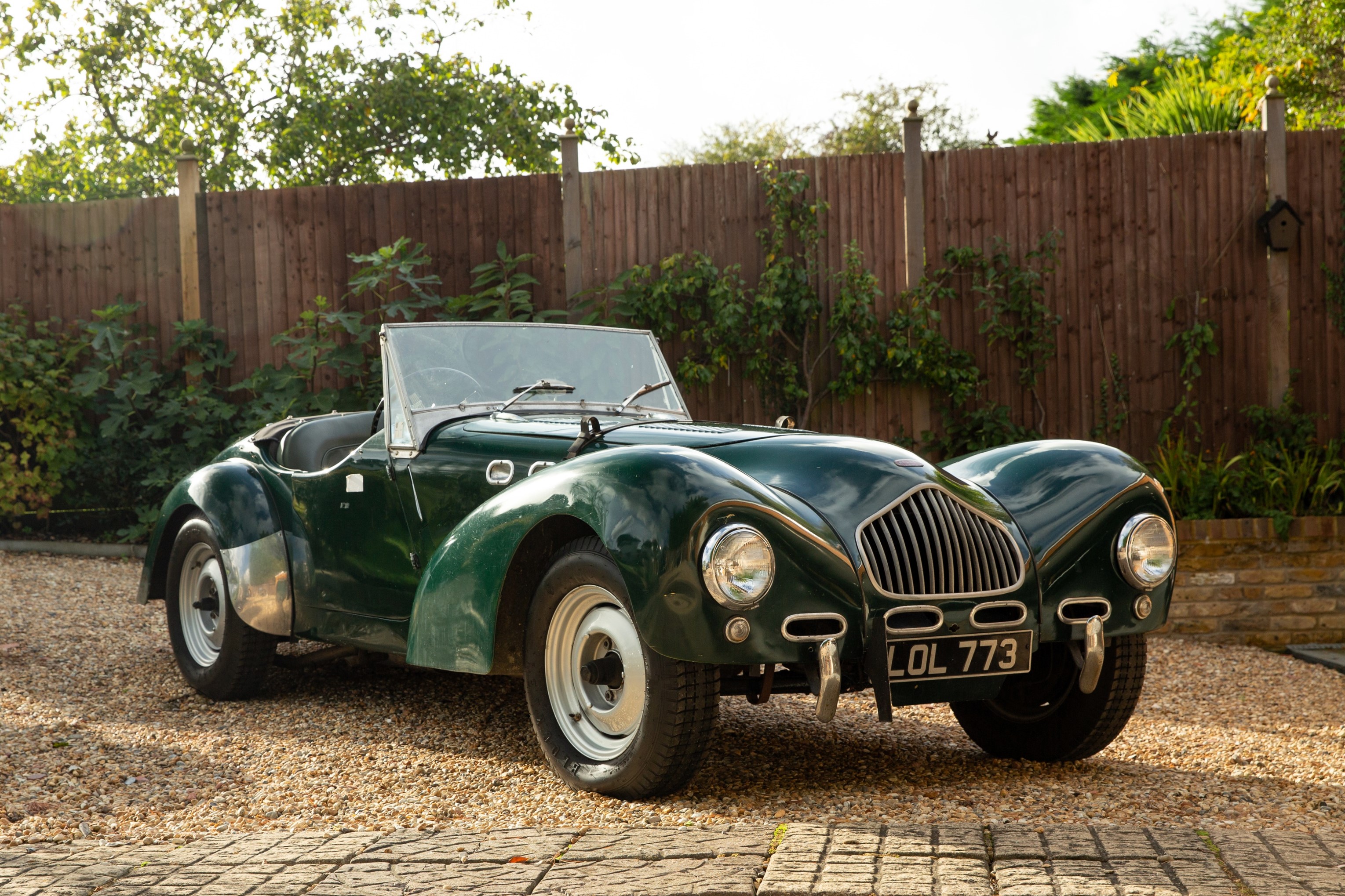 Mid-century sports car icons race to Buxton auction