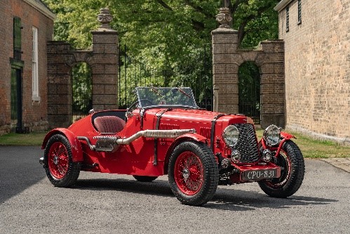 Competition eligible 1937 Aston Martin ‘Team Car’ Evocation takes to auction’s starting grid