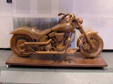 Lot 10 - Harley Davidson 'Wooden' Replica