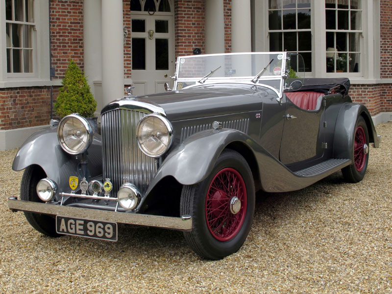 Lot 14 - 1936 Bentley 4.25 Litre Vanden Plas Style Tourer
