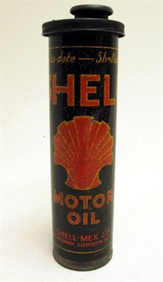 Lot 169 - A 'Shell Motor Oil' Cylindrical Oil Can