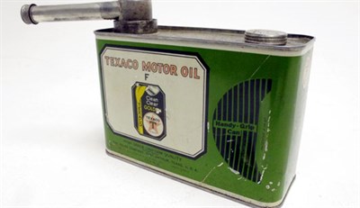 Lot 171 - A 'Texaco Motor Oil' 'Handy Grip' Oil Can
