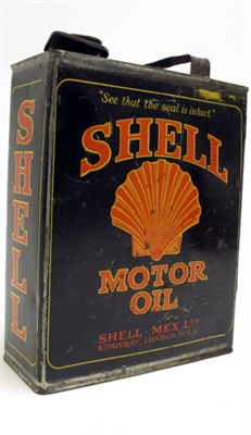 Lot 175 - A One-Gallon Capacity Oil Can for 'Shell Motor Oil'