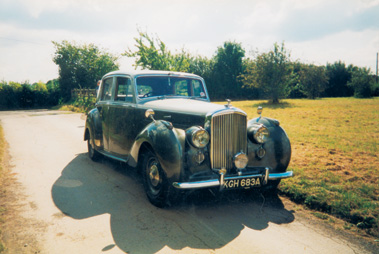 Lot 75 - 1949 Bentley MK VI Saloon