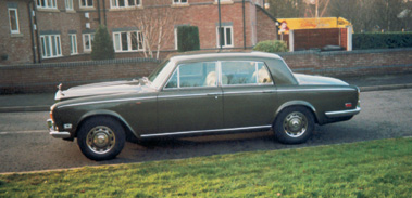 Lot 10 - 1975 Rolls-Royce Silver Shadow
