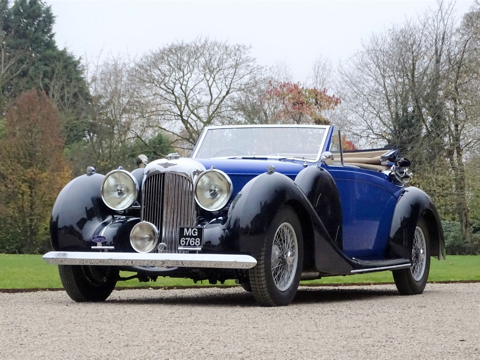 Lot 66 - 1939 Lagonda V12 Drophead Coupe