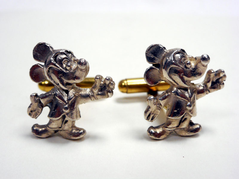 Lot 102 - Mickey Mouse Cufflinks