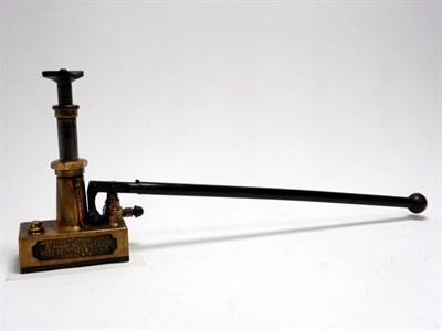Lot 103 - 'The Ross Courtney and Co Improved Hydraulic Jack'