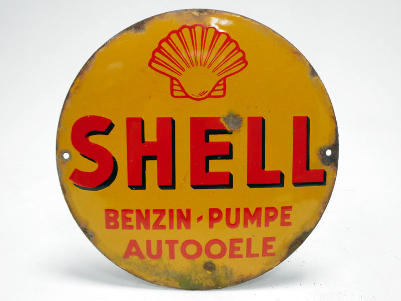Lot 176 - Shell Petrol Pump / Motor Oil Enamel Sign