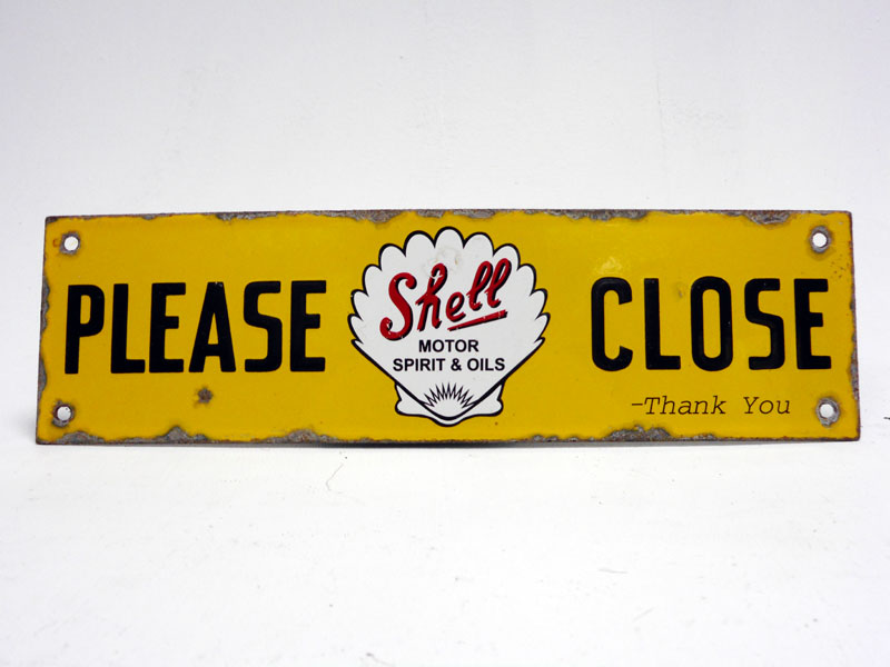 Lot 106 - A Shell 'Please Close' Enamel Sign
