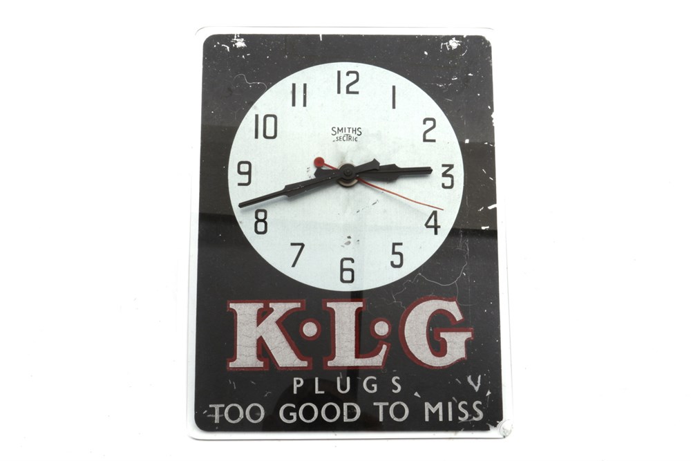 Lot 12 - A KLG 'Too Good to Miss' Advertising Clock