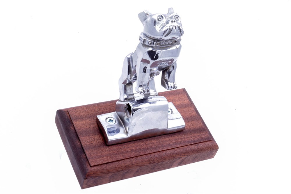Lot 333 - Mack Bulldog Mascot