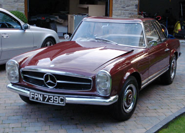 Lot 72 - 1965 Mercedes-Benz 230 SL