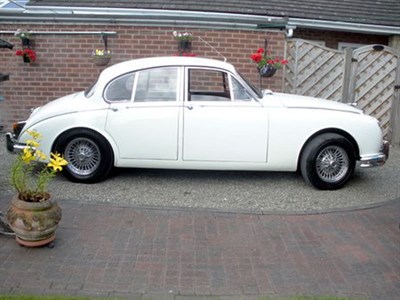 Lot 9 - 1963 Jaguar MK II 3.8 Litre