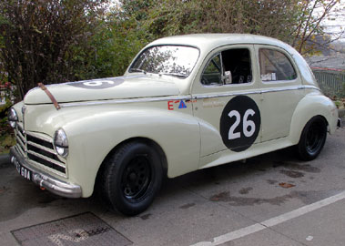 Lot 13 - 1953 Peugeot 203 Saloon