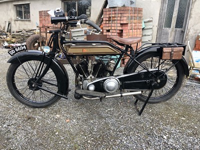 Lot 46 - 1925 James Model 10