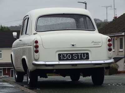 Lot 1 - 1961 Ford Popular