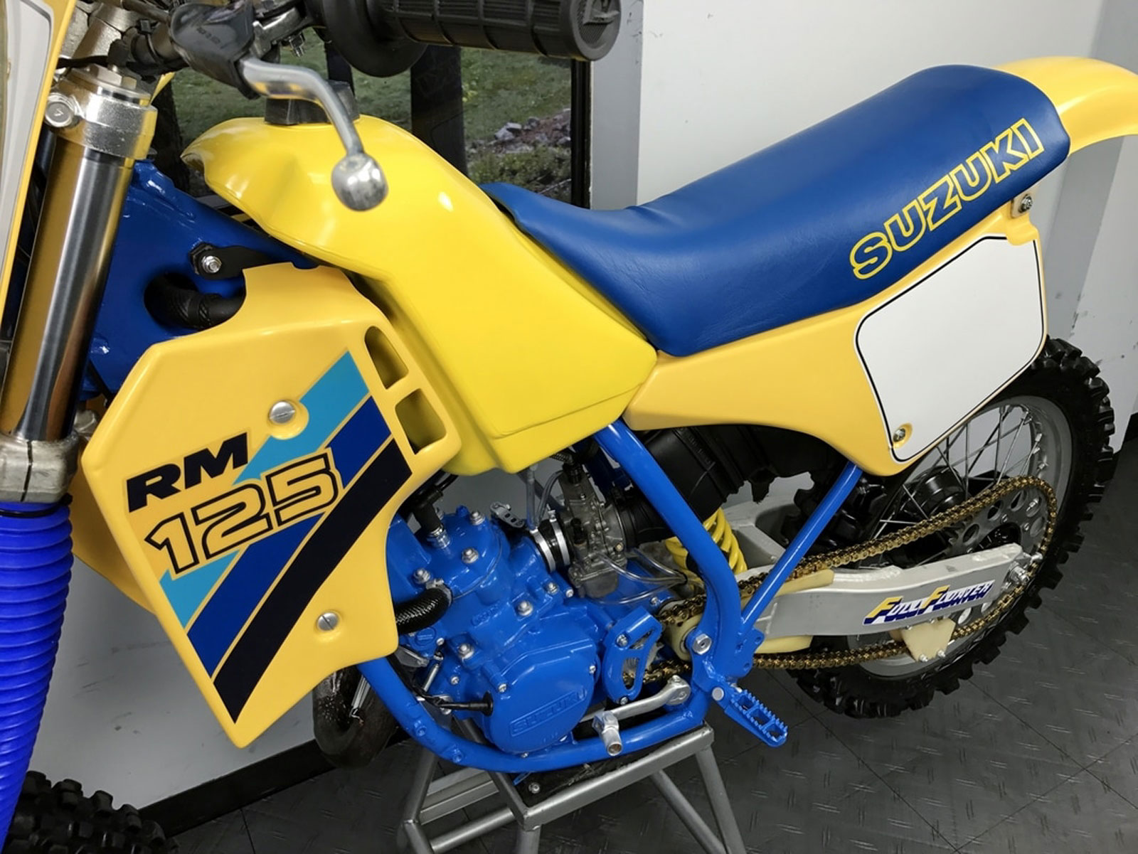 Lot 81 1986 Suzuki RM125