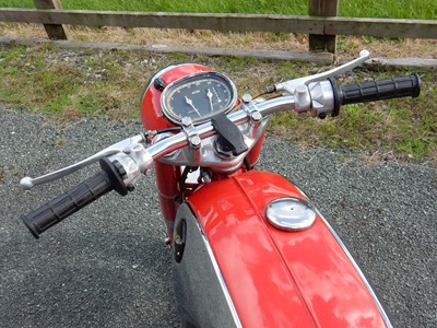 Lot 24 - 1964 Honda CB72