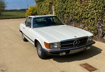 Lot 308 - 1985 Mercedes-Benz 500 SL