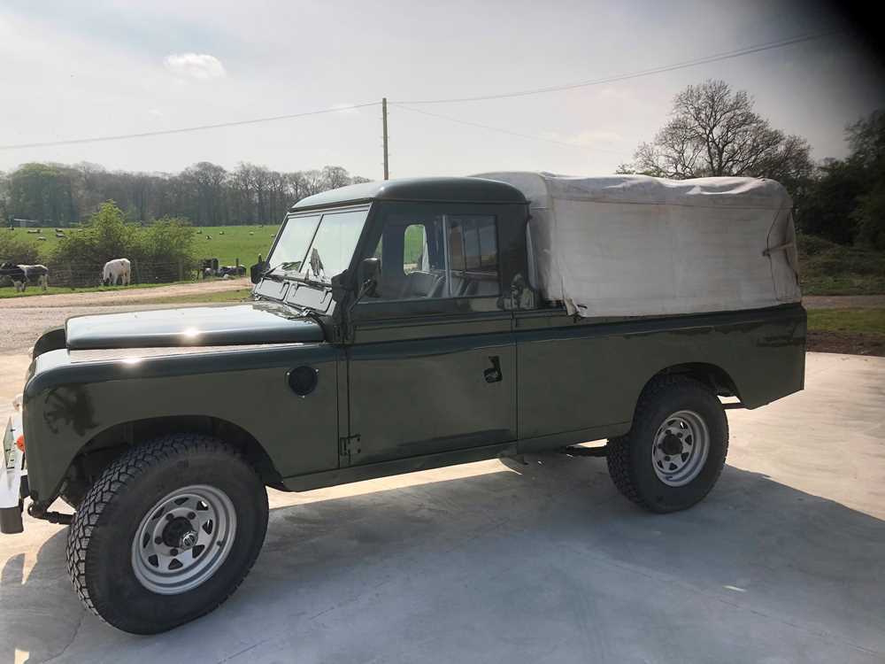 Lot 315 - 1971 Land Rover 109 Series IIA