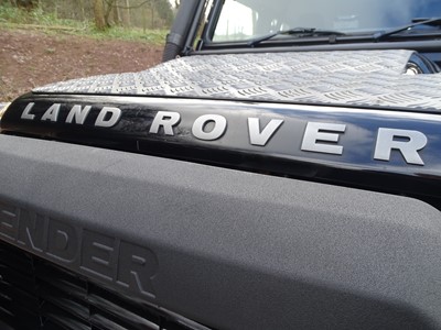 Lot 322 - 2007 Land Rover Defender 110 2.4 TDCi XS Double Cab Pickup