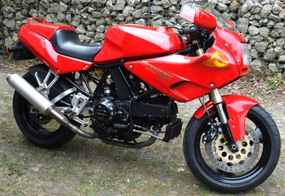 Lot 226 - 1993 Ducati 900 SS CR