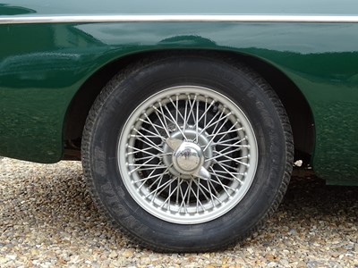 Lot 319 - 1967 MG B GT