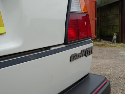 Lot 320 - 1989 Volkswagen Golf GTi
