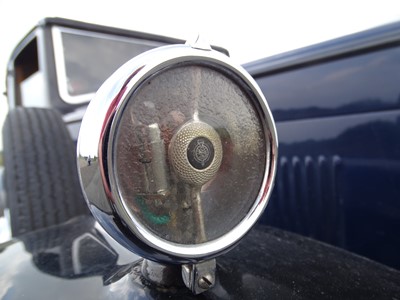 Lot 359 - 1933 Humber 16/60 Saloon