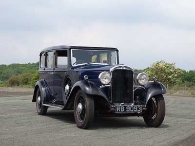 Lot 359 - 1933 Humber 16/60 Saloon