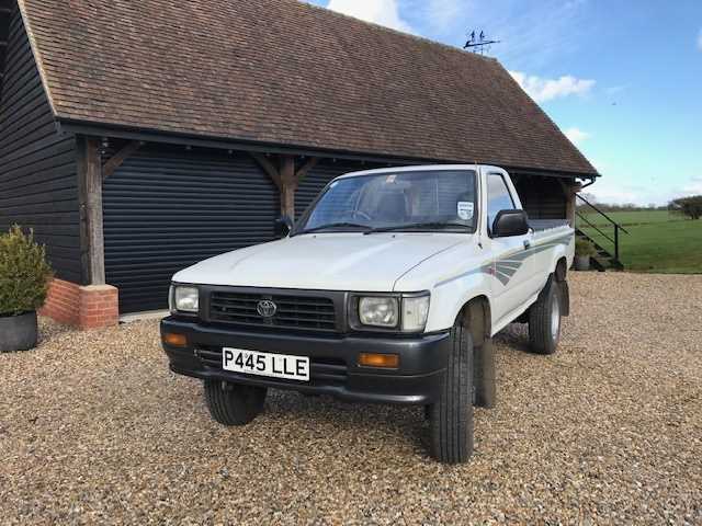 Lot 331 - 1996 Toyota Hilux 4x4