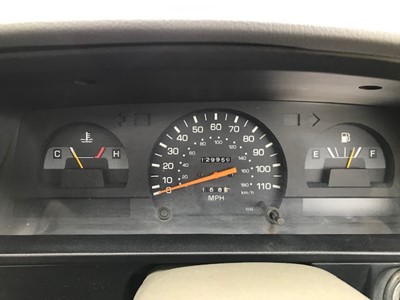 Lot 331 - 1996 Toyota Hilux 4x4