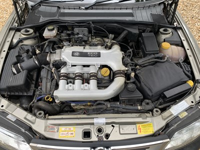Lot 350 - 1997 Vauxhall Vectra 2.5 V6 SRi