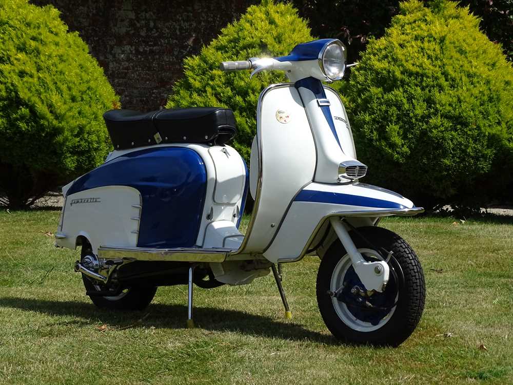 Lambretta For Sale In Ireland . Lambretta V Special 125Cc Bi Colour.