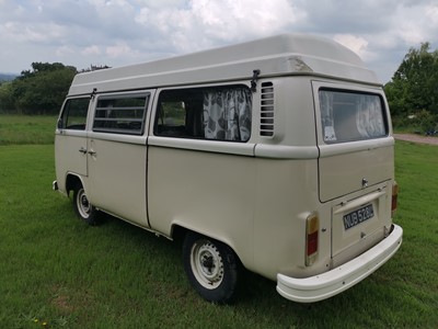 Lot 366 - 1972 Volkswagen Type 2 Camper Van
