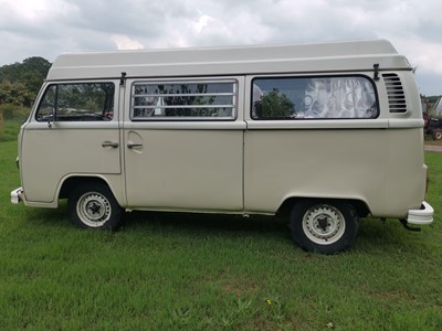 Lot 366 - 1972 Volkswagen Type 2 Camper Van