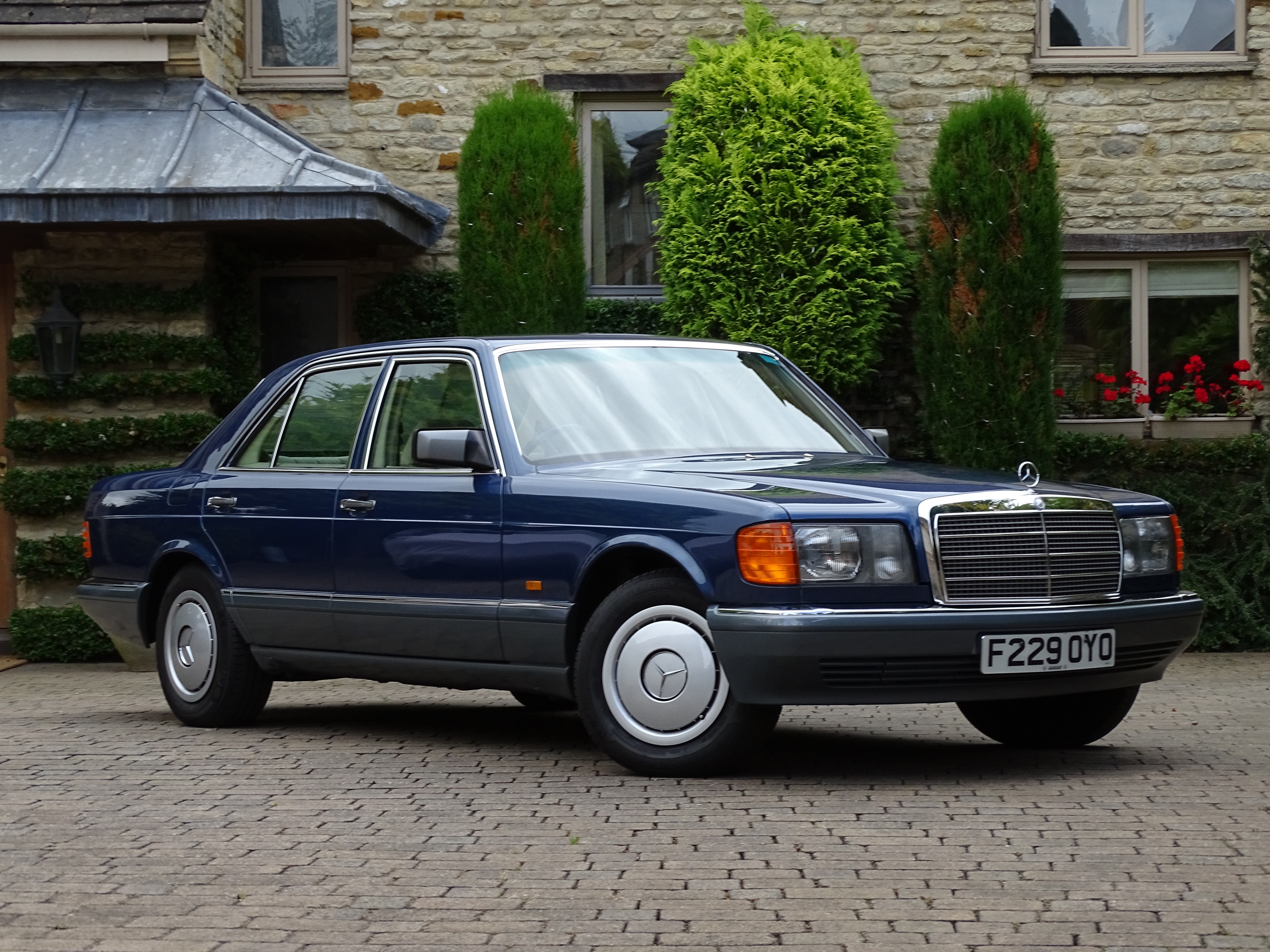 Lot 333 1988 Mercedes Benz 300 Se