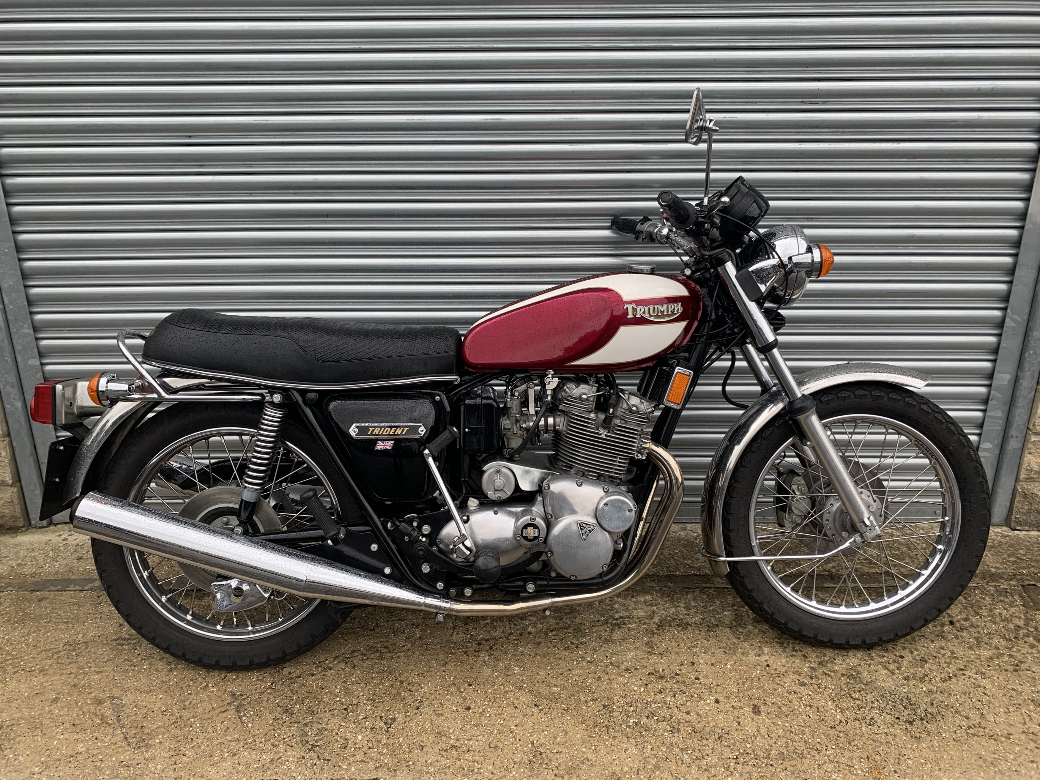 1975 triumph outlet trident