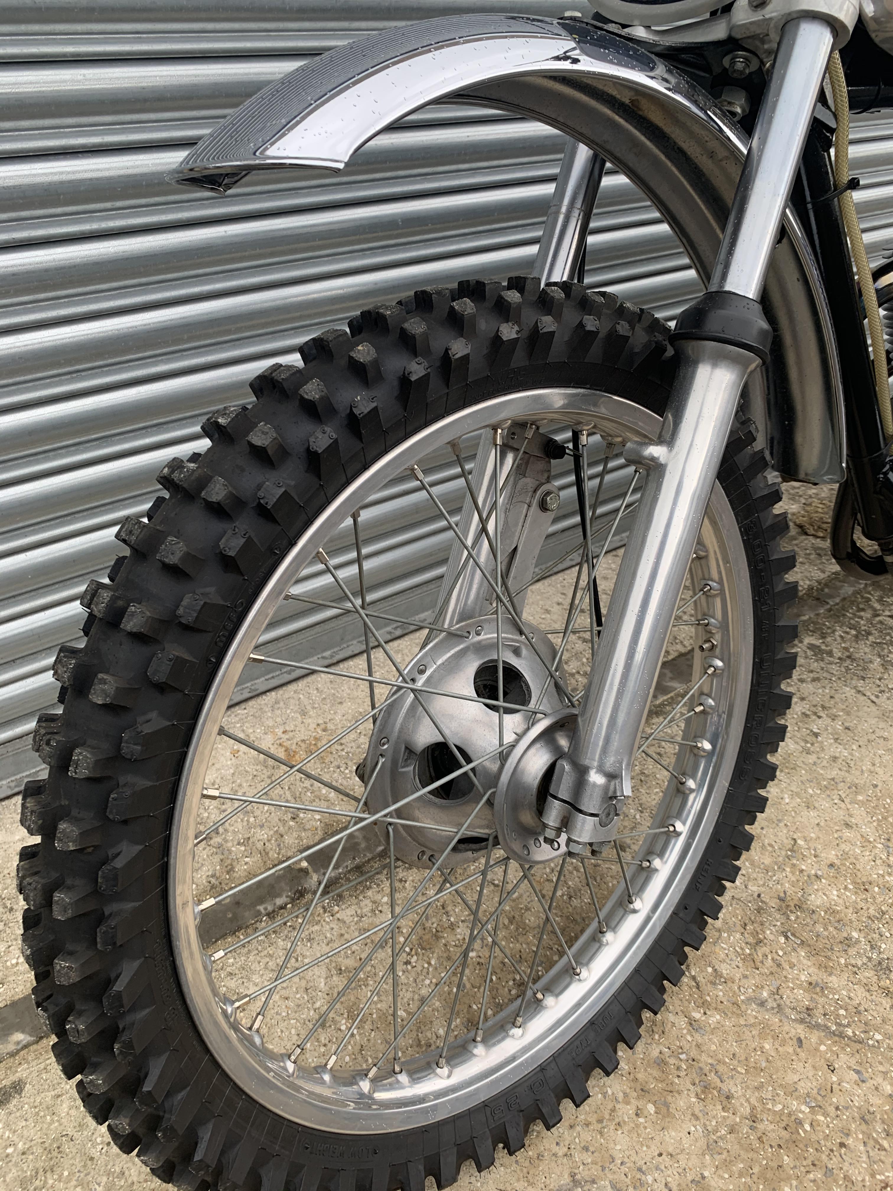 bsa mach city tyre size