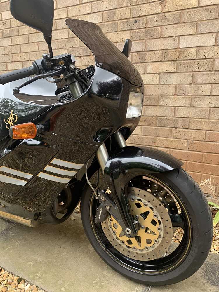 Lot 219 1990 Norton F1