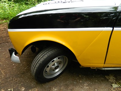 Lot 312 - 1983 Renault 4 Van