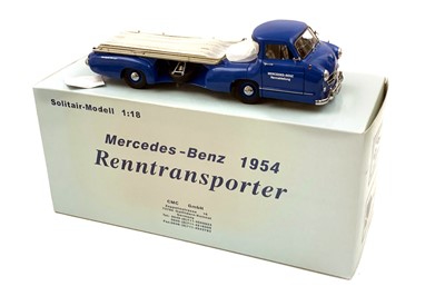 Lot 390 - Mercedes-Benz Renntransporter 1:18 Scale Model by CMC