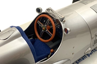 Lot 391 - Mercedes-Benz W125 1:18 Scale Model by CMC