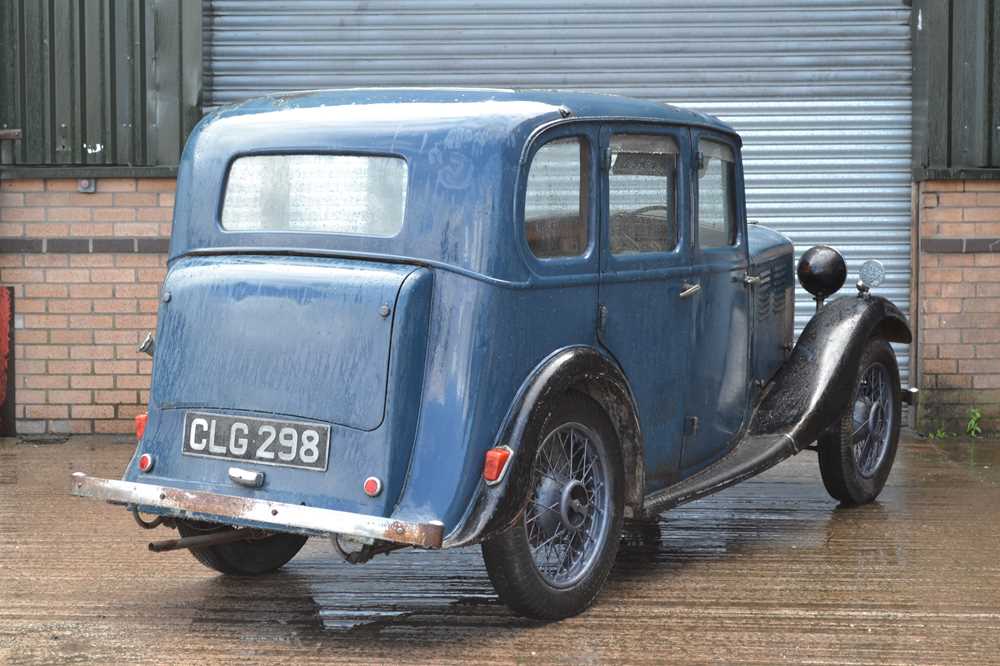 Lot 301 - 1935 Standard Ten Saloon