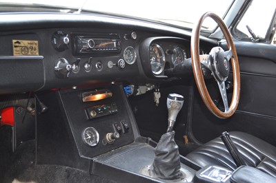 Lot 312 - 1972 MG B Roadster