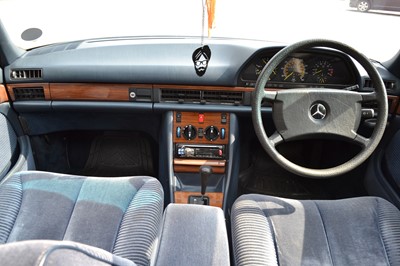 Lot 364 - 1986 Mercedes-Benz 500 SE