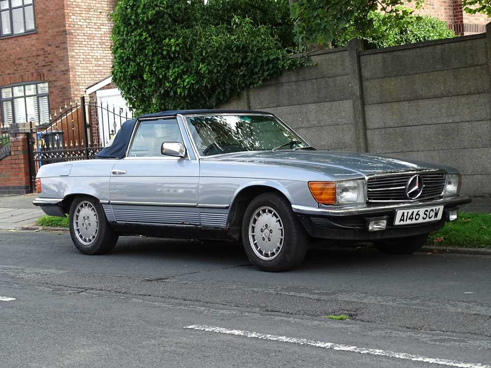 Lot 366 - 1984 Mercedes-Benz 280 SL