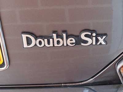 Lot 316 - 1990 Daimler Double Six