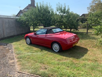 Lot 332 - 1999 Alfa Romeo Spider 2.0